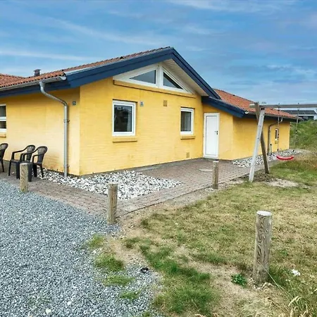 Ve117-vejers-strand-tyttebaervej-15 *